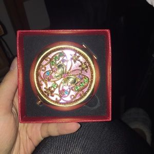 Design and unique Mirror